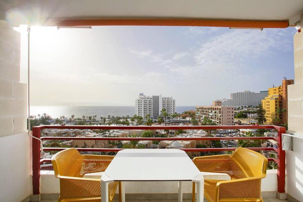 Roberta Apartment Playa De Las Americas Eksteriør billede